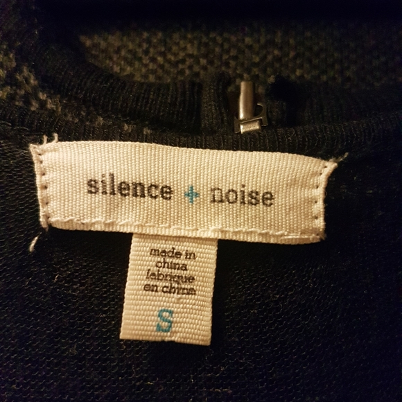 Drape Top - Picture 5 of 5